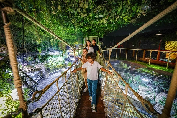 Dubai Aquarium and Underwater Zoo